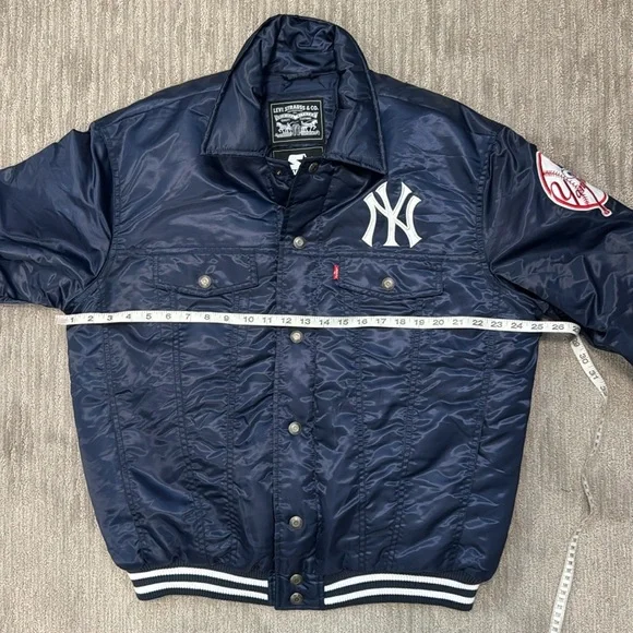 Levi’s x Starter NY Yankees Jacket NWT Size Large - Picture 12 of 16